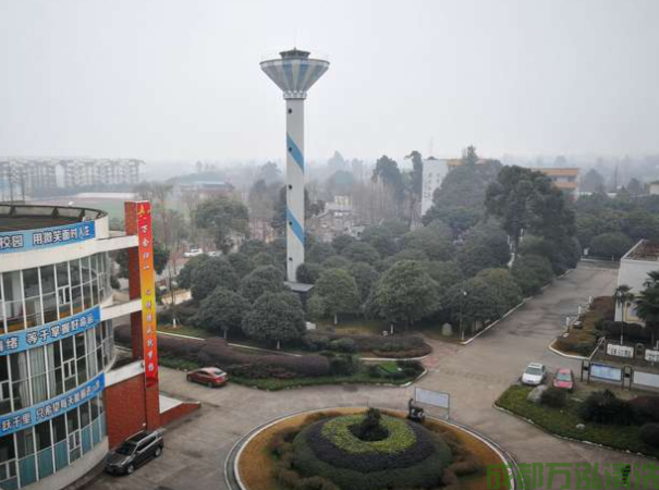 2025年9月29日南充某工厂职工食堂油烟机及排烟管道清洗案例